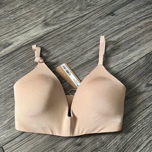 SKIMS Soft Tan Bra